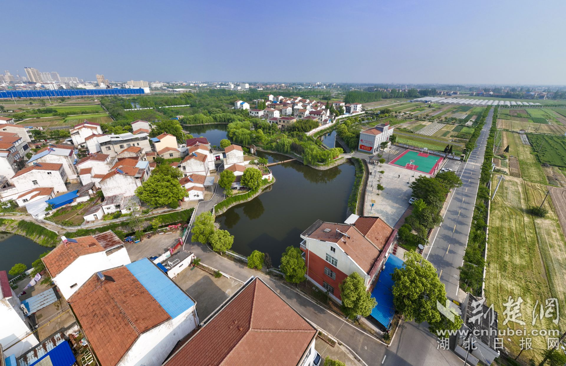 圖為湖北省美麗鄉(xiāng)村云夢縣城關(guān)鎮(zhèn)西王村全貌。.jpg.jpg